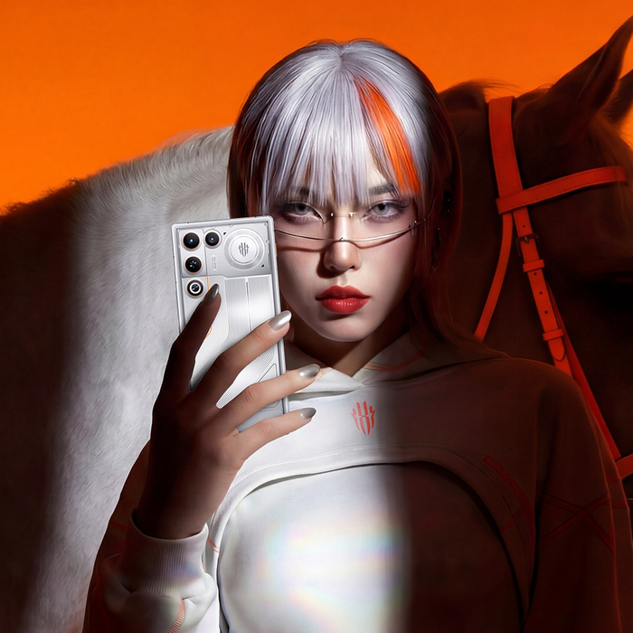 �������� �����������: Red Magic