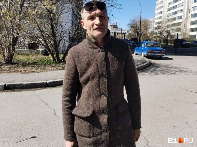 Источник: читатель <!--noindex--><a href="https://pikabu.ru/story/v_ekaterinburge_arestovali_ottsa_kotoryiy_zhestoko_izbil_mladentsa_13619574?u=http%3A%2F%2FE1.RU&t=E1.RU&h=d14cb2f4849bc246a517d6332b909846dc263a36" title="http://E1.RU" target="_blank" rel="nofollow noopener">E1.RU</a><!--/noindex-->