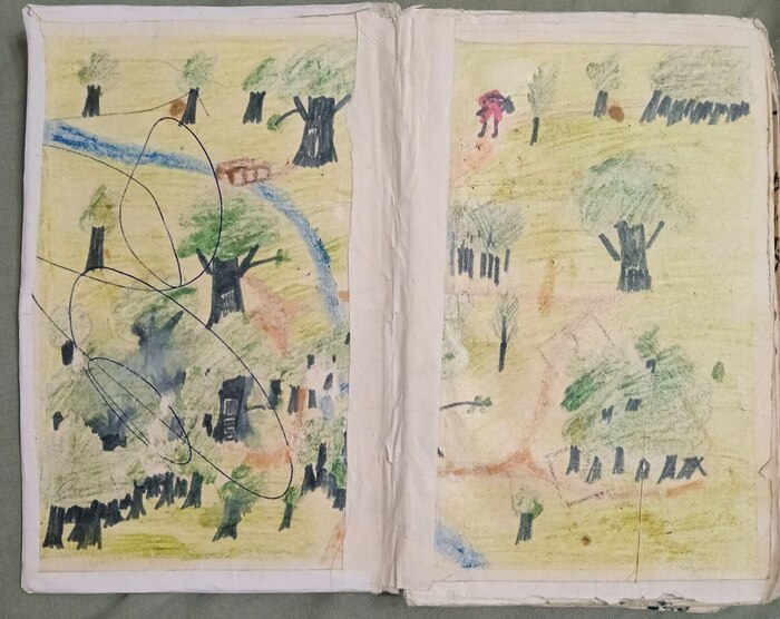 Передний форзац. Тут почему-то нарисована карта из сказки "Приключения буквы Я", которая вообще-то в третьем томе... Не знаю, почему так получилось ))