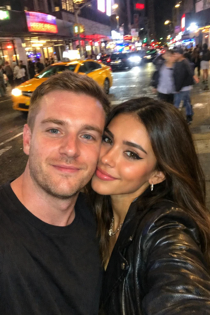 GPT Image 1.5: ������� ��������� ����������� � ������� �� ������� � ����� � ��������� � Midjourney