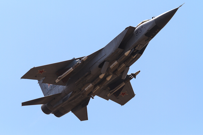 ���-31 � �������� �������� �-33 � ����� �-40�