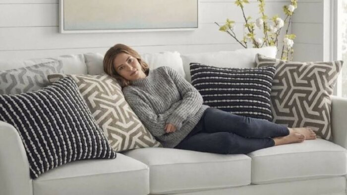 Как быстро и просто заменить объект или человека на фото с помощью нейросети Nano Banana Pro