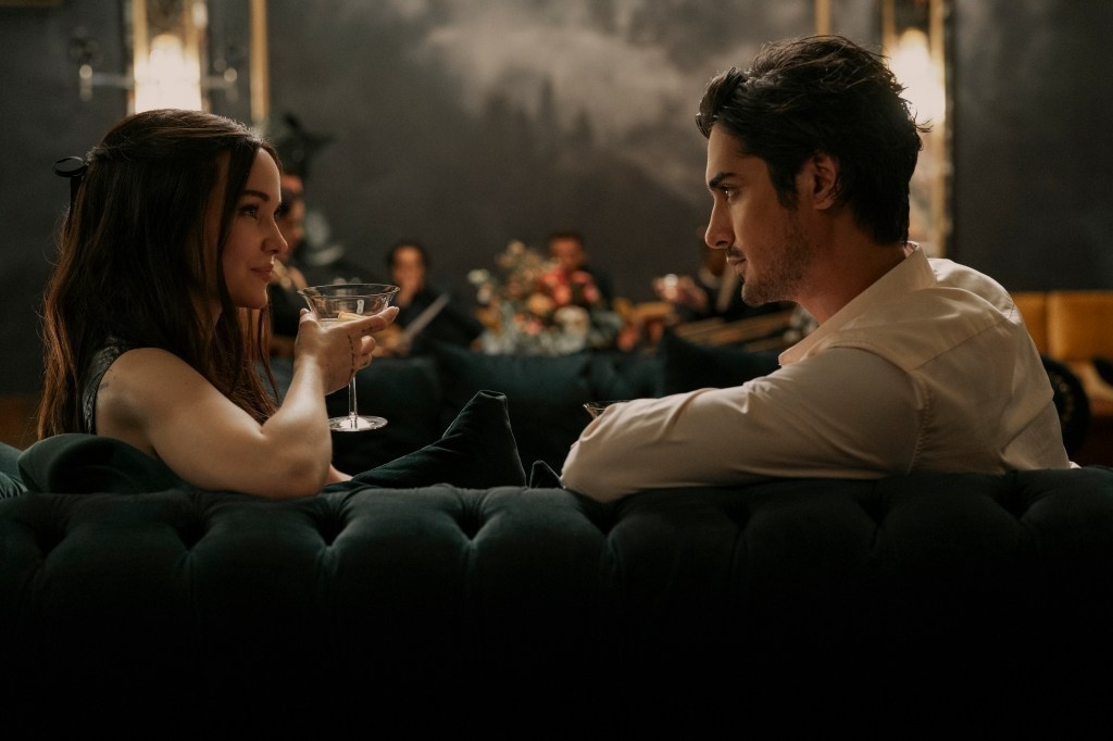 Пять новых любопытных сериалов - Серия Подборки фильмов и сериалов, Моё, Сериалы, Новинки сериалов, Новости кино и сериалов, Советую посмотреть, Подборка, Триллер, Комедия, Драма, Netflix, HBO, Amazon Prime, Трейлер, Видео, YouTube, Длиннопост