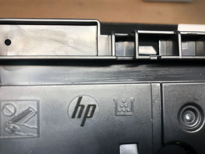 Следы царапин