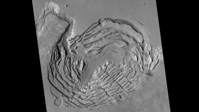 ������ ��� ������� 21 ������ 2022 ���� ����������� ��������� NASA Mars Reconnaissance Orbiter (MRO) / � NASA