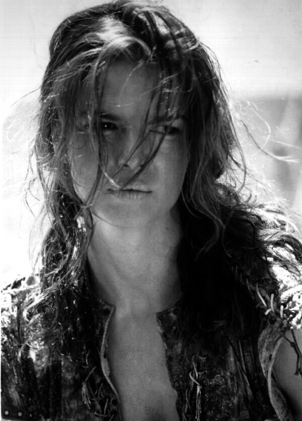 Джинн Трипплхорн на промо-фото к фильму "Водный мир"