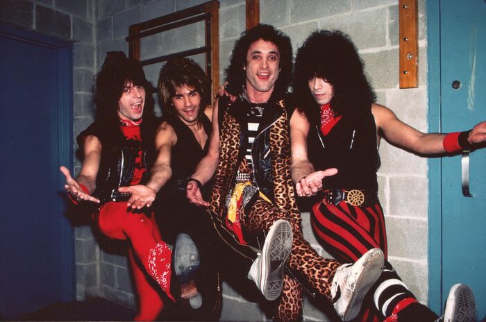 QUIET RIOT ���� "����� ���������� �����" *Cold Day In Hell* �� ������� Terrified 1993 ���� HARD ROCK/HEAVY METAL