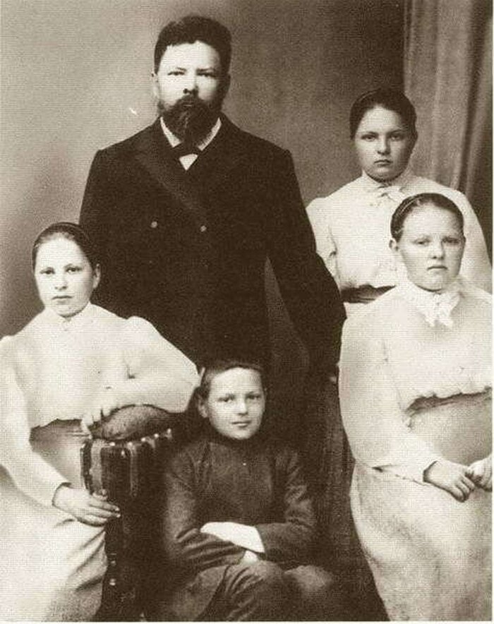 � ����� � ��������, ���������