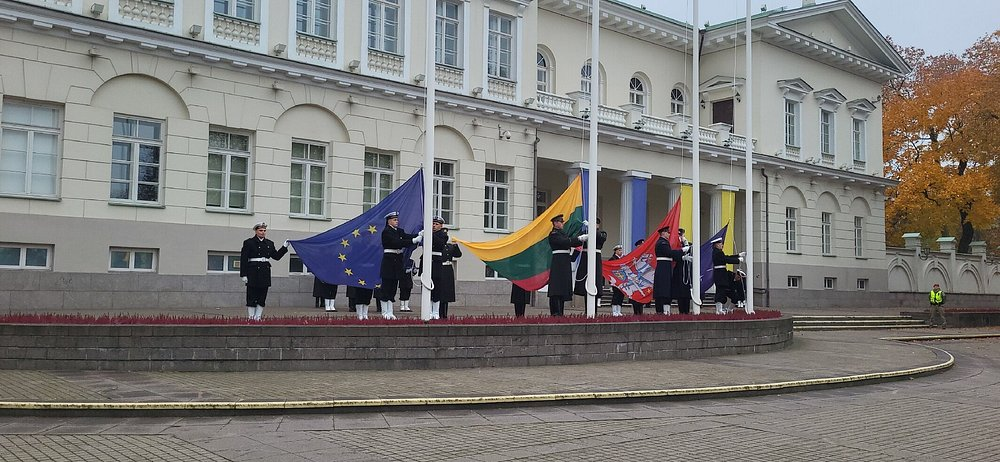 Confession of the Palace on Daukantas Square - Series Castles fortresses palaces, My, Castle, Lithuania, Vilnius, State institution, Travels, Longpost