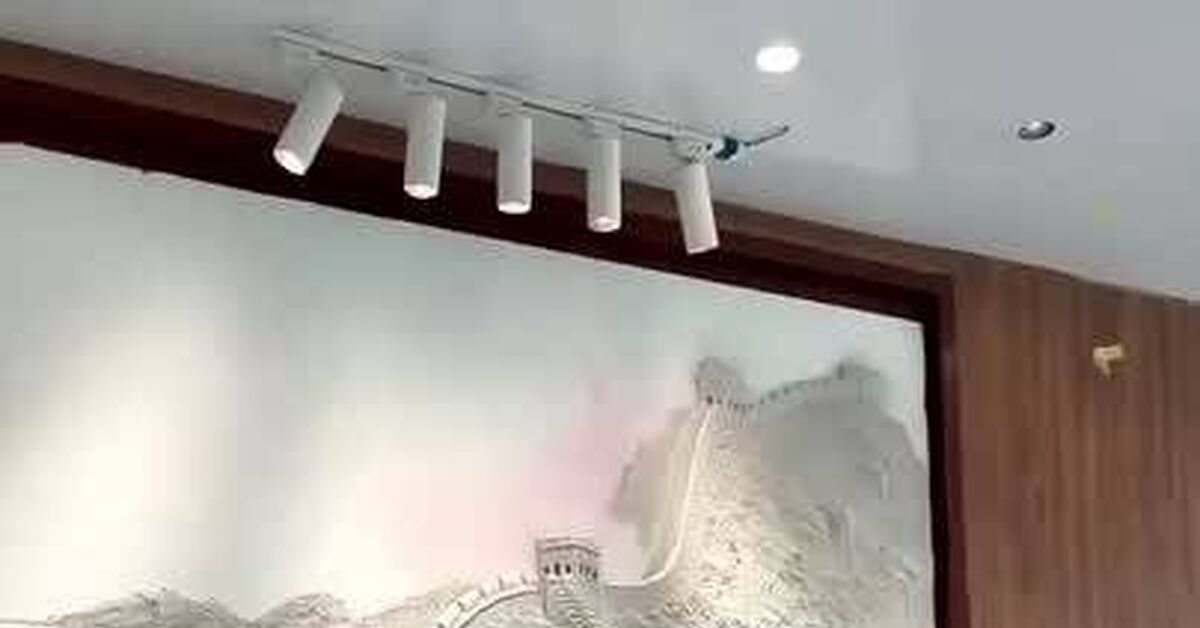 Master of his craft - Vertical video, Bas-relief, Art, Wall, China, The great Wall of China, Video VK, Asians, Video