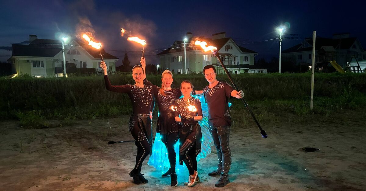 Выступление группы BANG на дне рождения Фёдора - Серия Выступления группы BANG г Снежинск, Моё, Фаершоу, Световое шоу, Снеки, Пои, Посох, Крылья, День рождения, Танцы, Поздравление, Видео, Rutube, Длиннопост