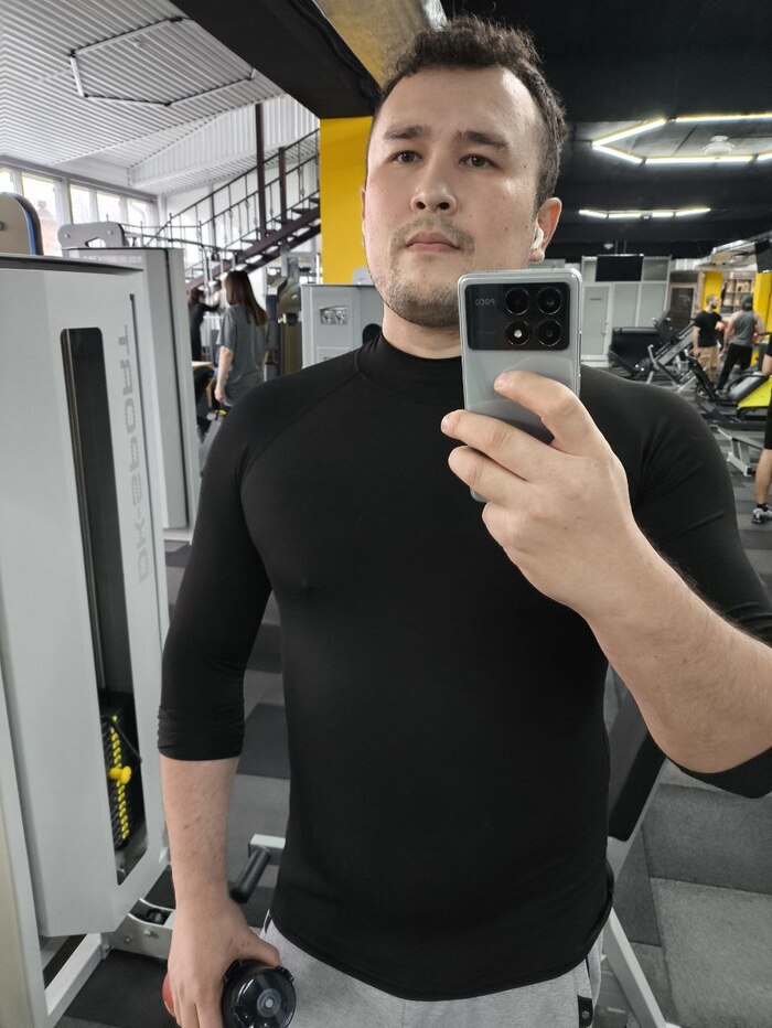 В конце поста будет лютая жесть без футболки, для дам которым не жалко глаза и чувство прекрасного.