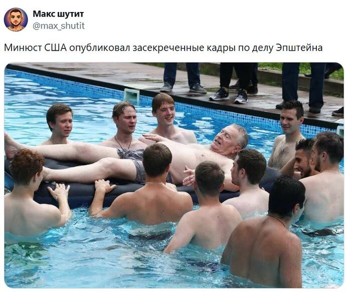 ����������