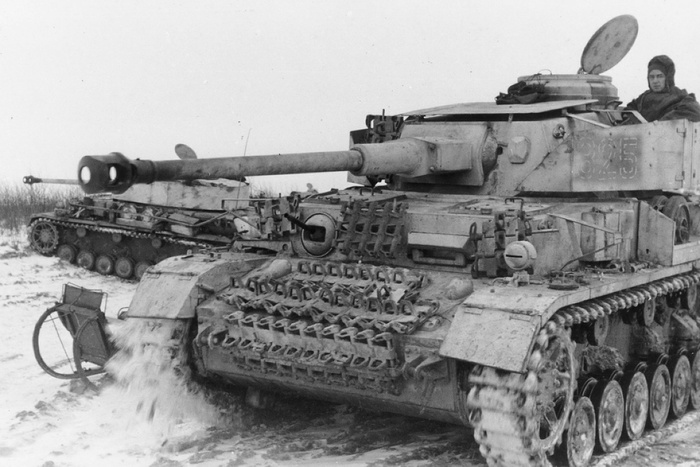 � ��� Pz.IV ausf. H. �������� ��������, ��������� ��� �������� ������� �� ������� ���� � ����� ������ �� ����, �� ���� ������ ����� ������ �� �����
