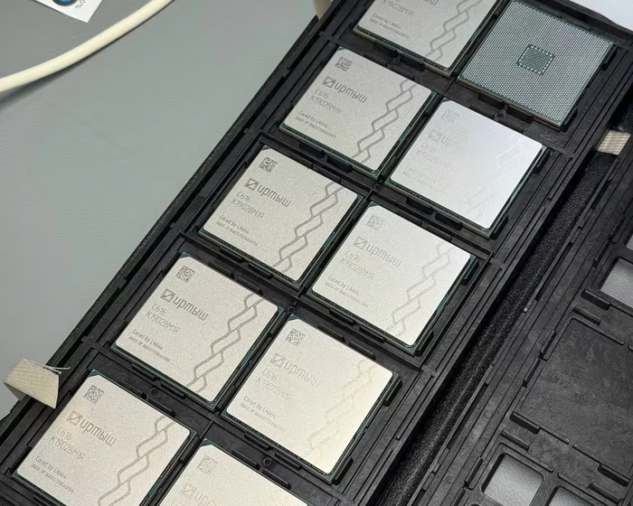 ��������� ������ Xeon.... ��������� "����� C632"