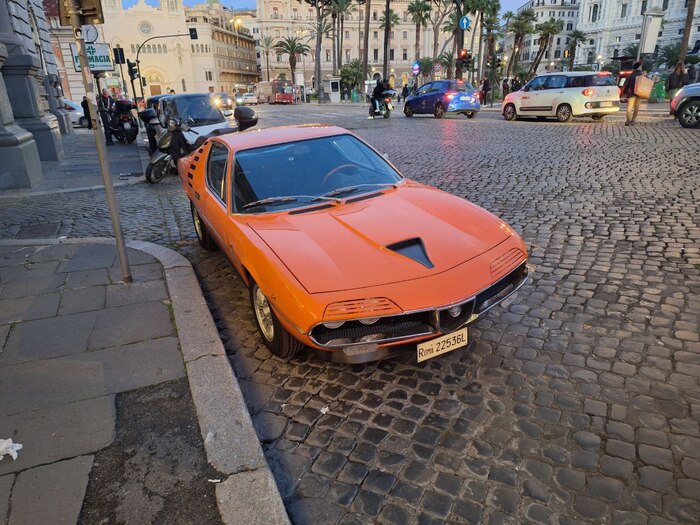Alfa Romeo Montreal