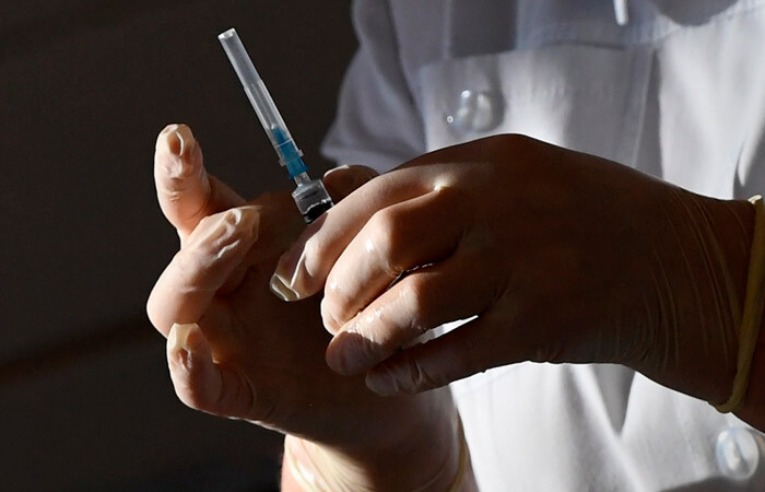 В России впервые применили вакцину против рака у пациента с меланомой