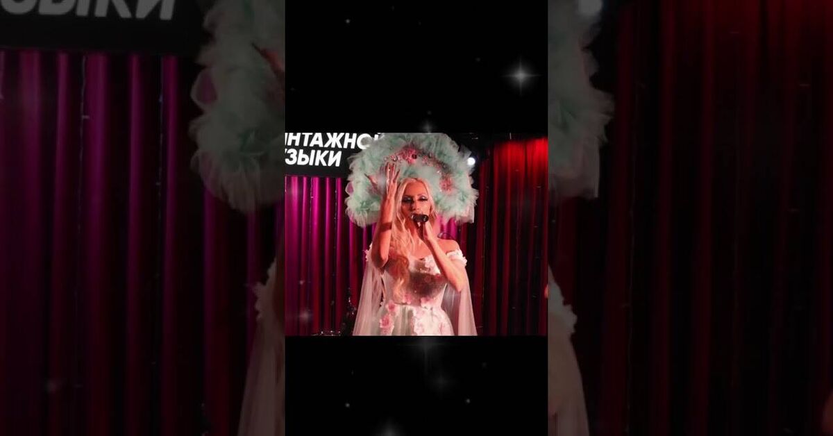 Is singer Maria now a blue tree? - Humor, Критика, The singers, Music, Artist, Video, Youtube, Short videos, YouTube (link)