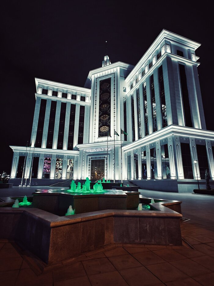 Монументальность