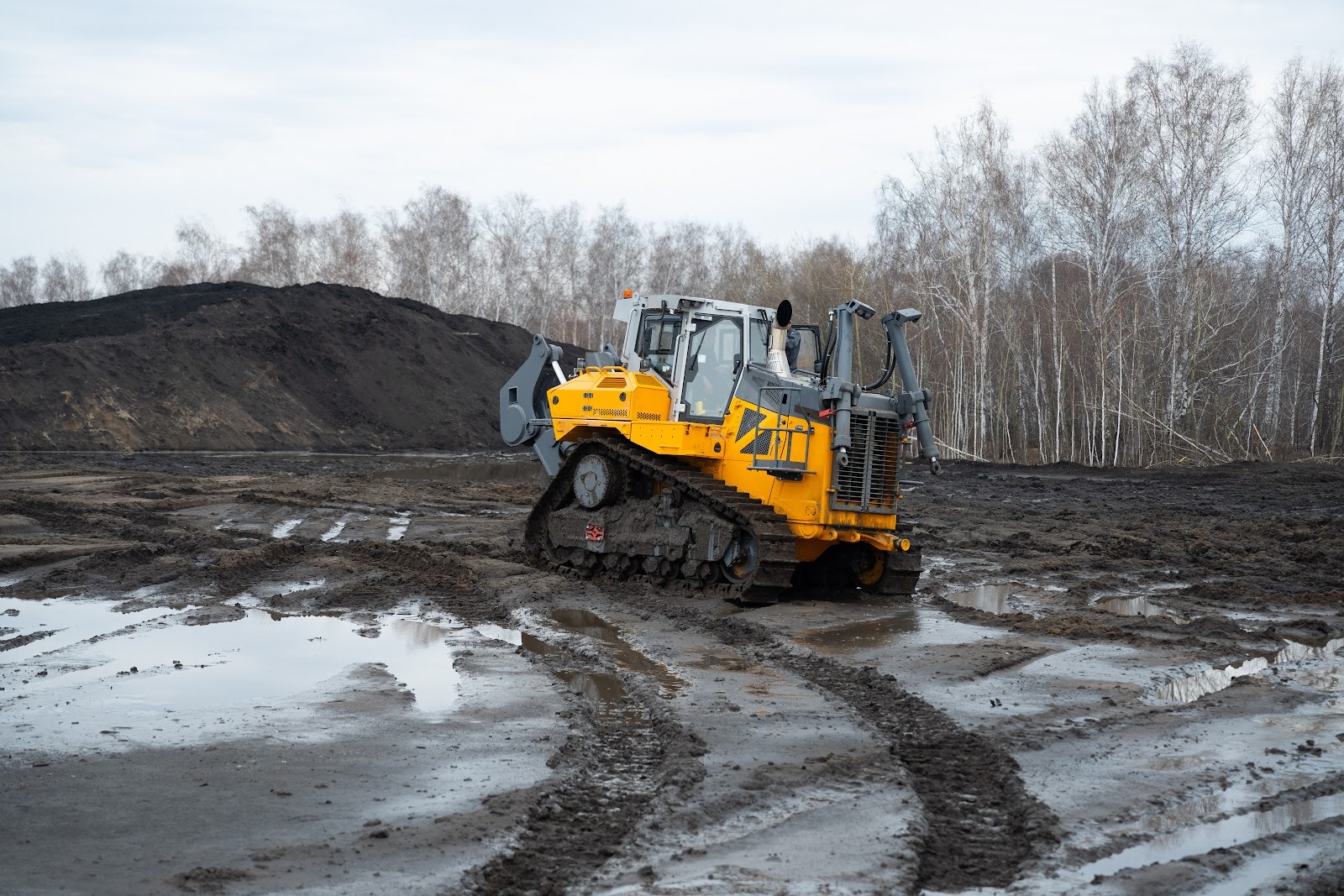 Would you like to control a 30-ton giant? - My, Industry, Tourism, Russian production, Import substitution, Bulldozer, Chelyabinsk, Chelyabinsk, Mechanical engineering, Domestic auto industry, Longpost