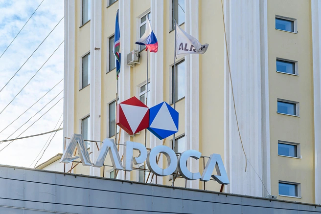 «АЛРОСА» заявила об убытках из-за санкций. Главная алмазодобывающая компания ранее получала стабильную прибыль в миллиарды