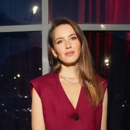 AnnaELT