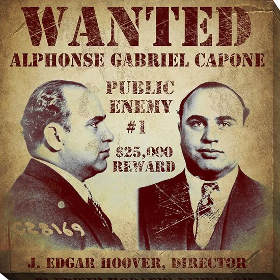 Why did Chicago mob boss Al Capone open a soup kitchen for the unemployed? - Series Famous personalities, My, Mafia, Mafioso, Italian Mafia, Al capone, Crime, Расследование, The crime, Crime boss, Criminal case, Prison, Bandits, Banditry, Syndicate, Sicilian mafia, Detention, Life imprisonment, Prisoners, Grouping, Longpost, Negative