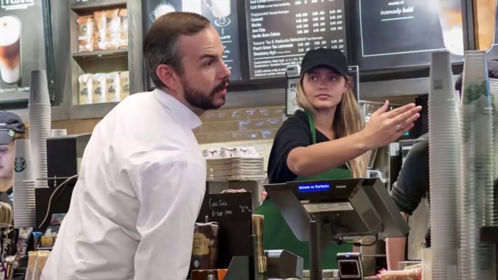 McDonald's ������� �������� � Starbucks ����� �� ���������