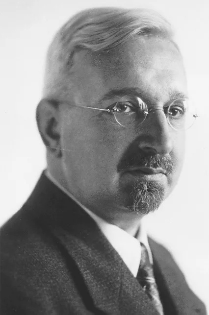 �����́� ����� ����́�� ����́�� (���. Theodor Franz Eduard Kaluza; 9 ������ 1885, ������� � 19 ������ 1954, ø�������)&nbsp;