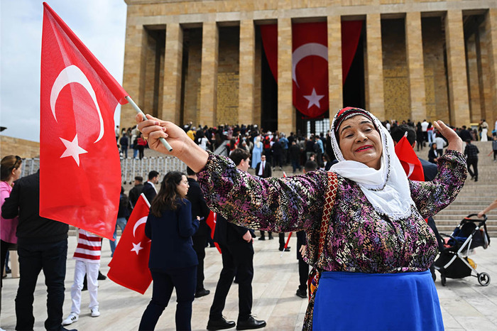 ������ �������� ���� ������ ��������, �������� � ������//����: Harun Ozalp/Anadolu via Getty Images