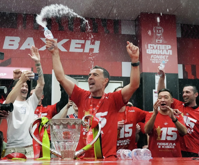 ����: <a href="https://pikabu.ru/story/kubok_rossii_po_futbolu_razbili_vdrebezgi_chto_ne_tak_s_prizovyim_khrustalem_14003508?u=http%3A%2F%2Fria.ru%2F&t=%D0%A0%D0%98%D0%90%20%D0%9D%D0%BE%D0%B2%D0%BE%D1%81%D1%82%D0%B8&h=95cfc105819a6bbe784e4ead6d4e493da37403f0" title="http://ria.ru/" target="_blank" rel="nofollow noopener">��� �������</a>/ ��������� �����