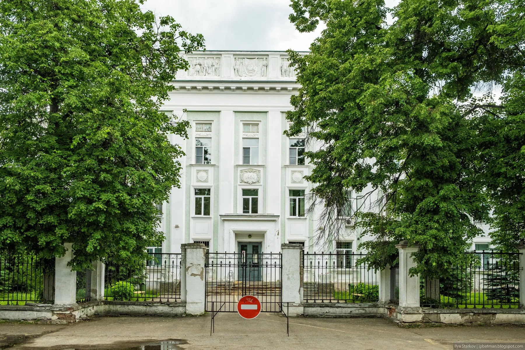 7-й микрорайон Соцгорода Автозавода (Нижний Новгород) - Моё, Фотография, Нижний Новгород, Автозавод, Уличная фотография, Длиннопост, Серия Города