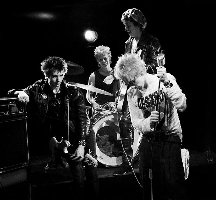 Sex Pistols. ITN Studios, ������, 1 ���� 1977.
