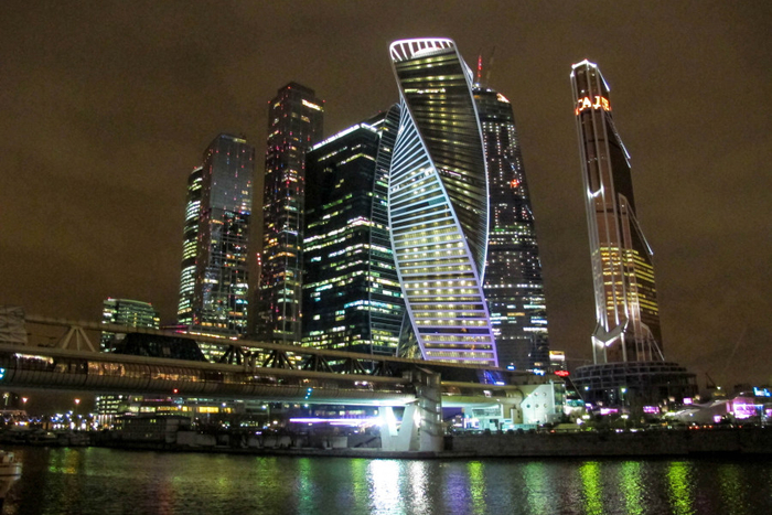 Мост Багратион - такую красоту порушили!
