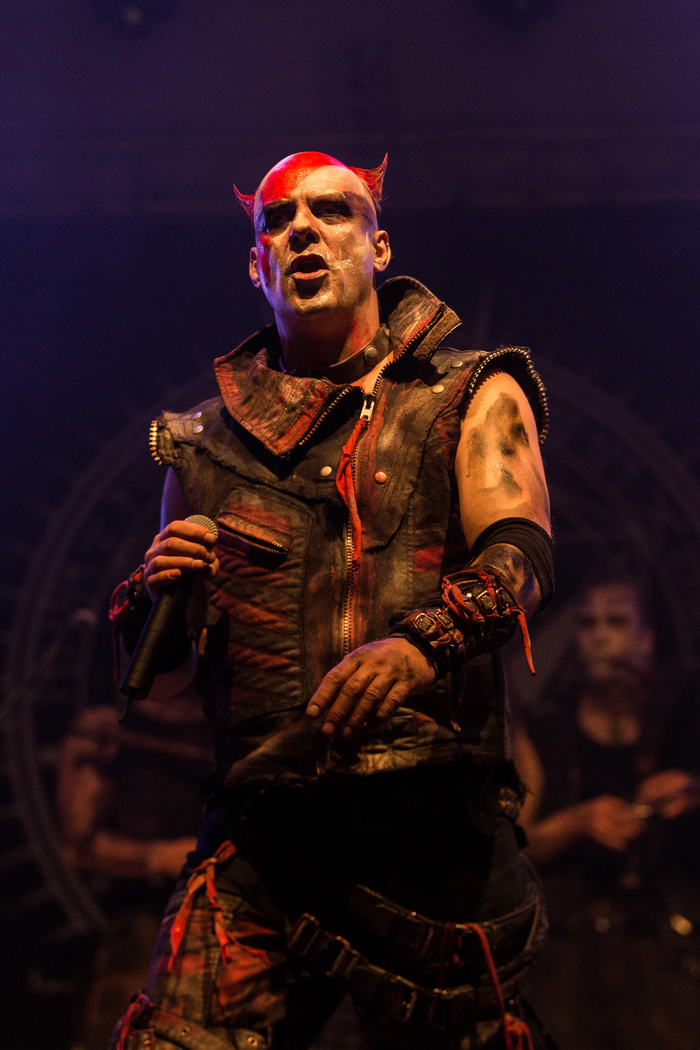 TANZWUT ����� � ����� ������� *Rosenkrieg* �� �������� ������������� 2026 ���� ������� "Herz aus Stein" INDUSTRIAL METAL/FOLK METAL