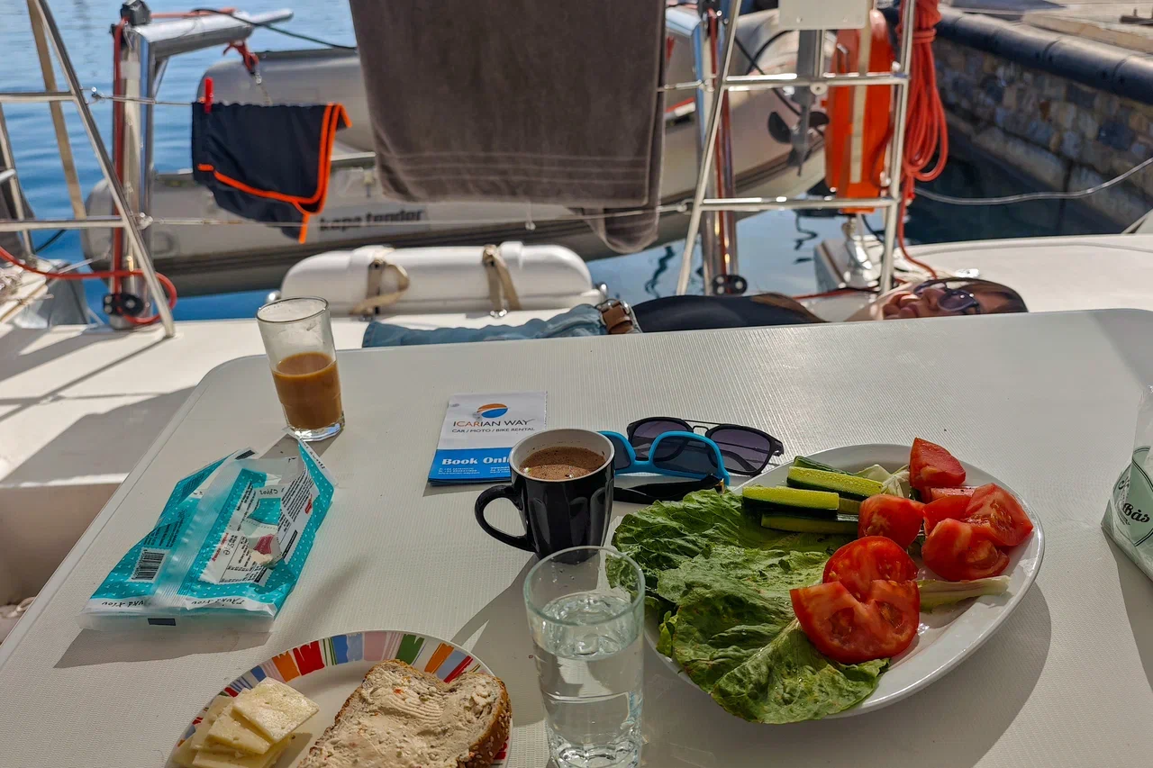 How Pikabu users sailed around Greece. Day 10, May 10. Ikaria Island - Fourni Island - Patmos Island. And dolphins. - Series Yacht Trips  Reports, My, Sea, Relaxation, Vacation, Ocean, Travels, Adventures, Yachting, Yacht, Sail, Sailboat, Video, Vertical video, Short videos, Longpost, Peekaboo+