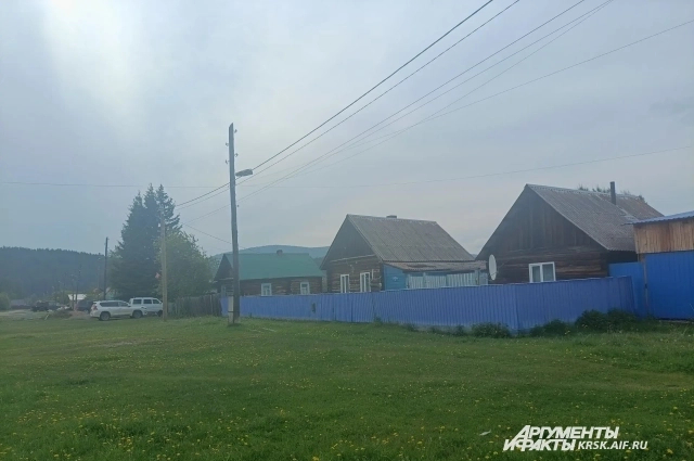 ������� ����. ����: <a href="https://pikabu.ru/story/opasno_korrespondentyi_aifru_uznali_detali_marshruta_usoltsevyikh_14104644?u=https%3A%2F%2Fkrsk.aif.ru%2F&t=krsk.aif.ru&h=07f9054803b1c08b960038183a0975edff2972f4" title="https://krsk.aif.ru/" target="_blank" rel="nofollow noopener">krsk.aif.ru</a>/ ������� �����������
