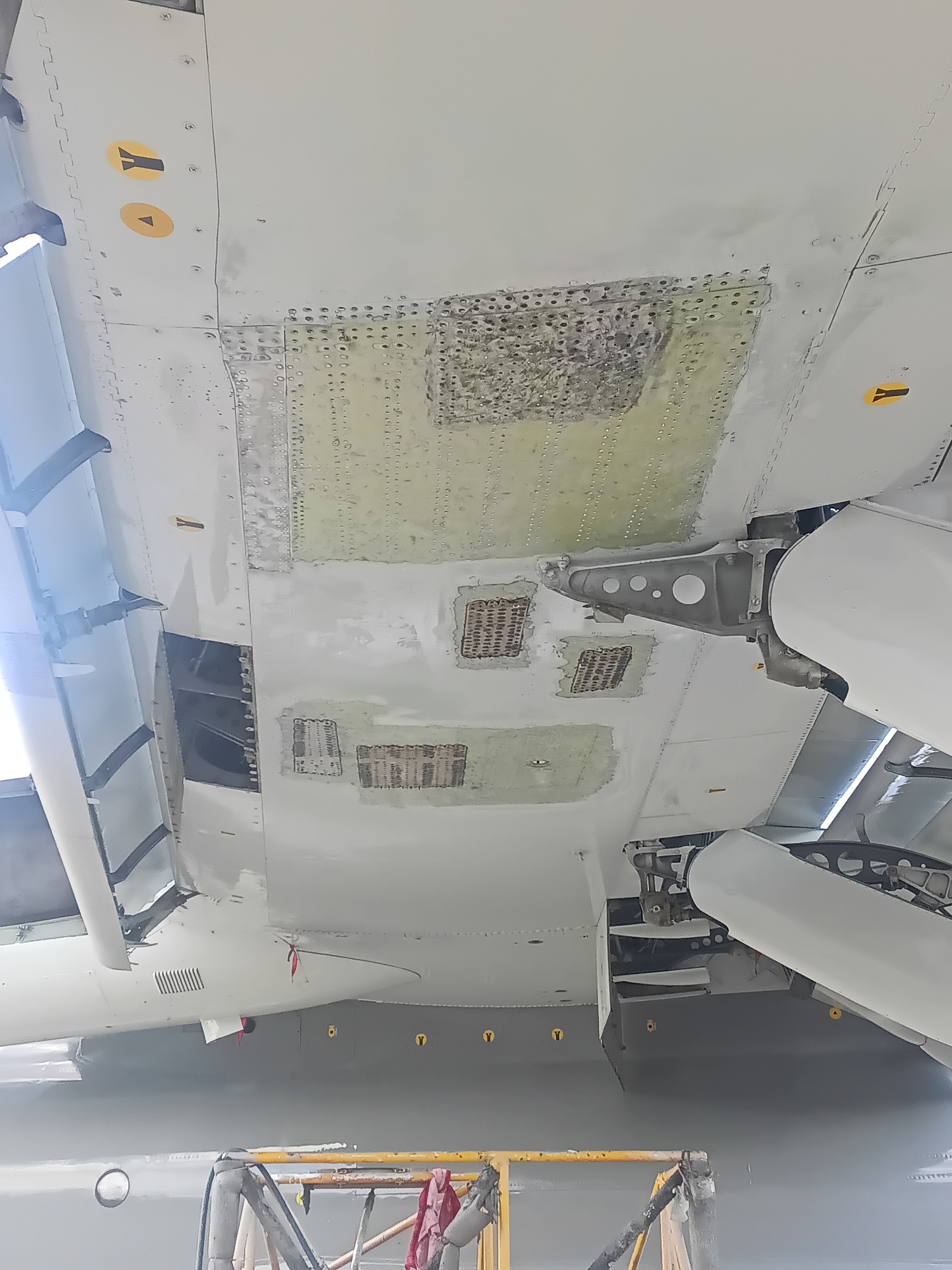 I got a job as an aircraft repairman. Part 1 - My, Life stories, civil Aviation, Airplane, AN-74, The airport, Работа мечты, Aviation, Longpost