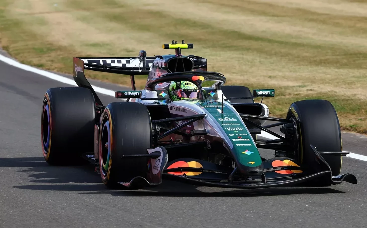 2026 British Grand Prix: Leclerc wins for the first time in two years, Russell and Hamilton take home podium - Series F1 is the queen of motorsport, My, Автоспорт, Formula 1, Speed, Race, Competitions, The photo, Great Britain, Charles Leclerc, Lewis Hamilton, George Russell, Lando Norris, Ferrari, Max Verstappen, Mercedes, Mclaren, Jeremy Clarkson, Brian May, Athletes, Sport, Extreme, Longpost