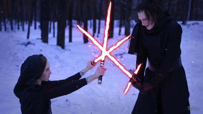 Kylo Ren and Rey cosplay