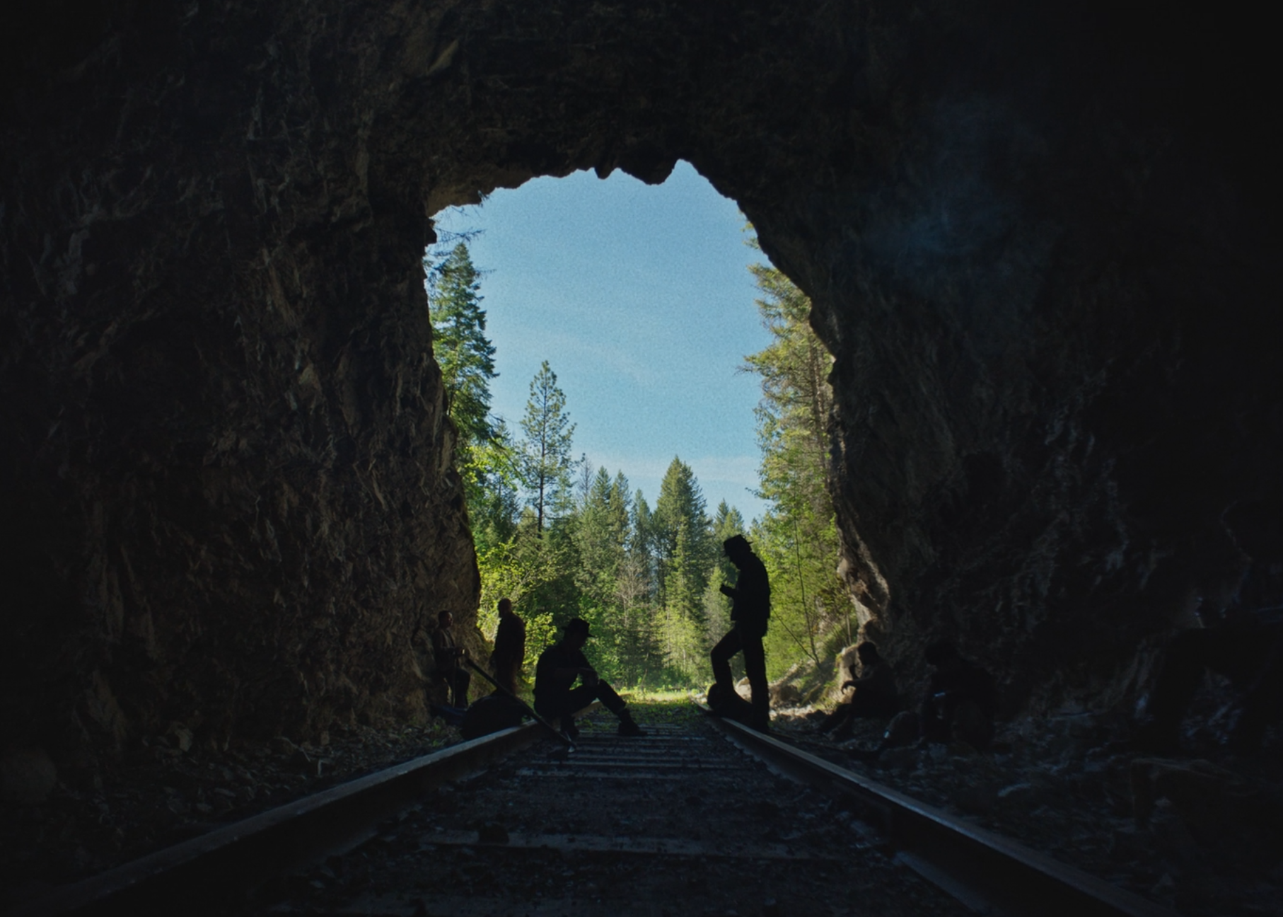 Train Dreams (2025) | 8/10 | The train of time goes on its way. We are just its dreams. - Series Emotionally about cinema, My, Longpost, Review, I advise you to look, Drama, Joel Edgerton, Felicity Jones, Netflix, Screen adaptation