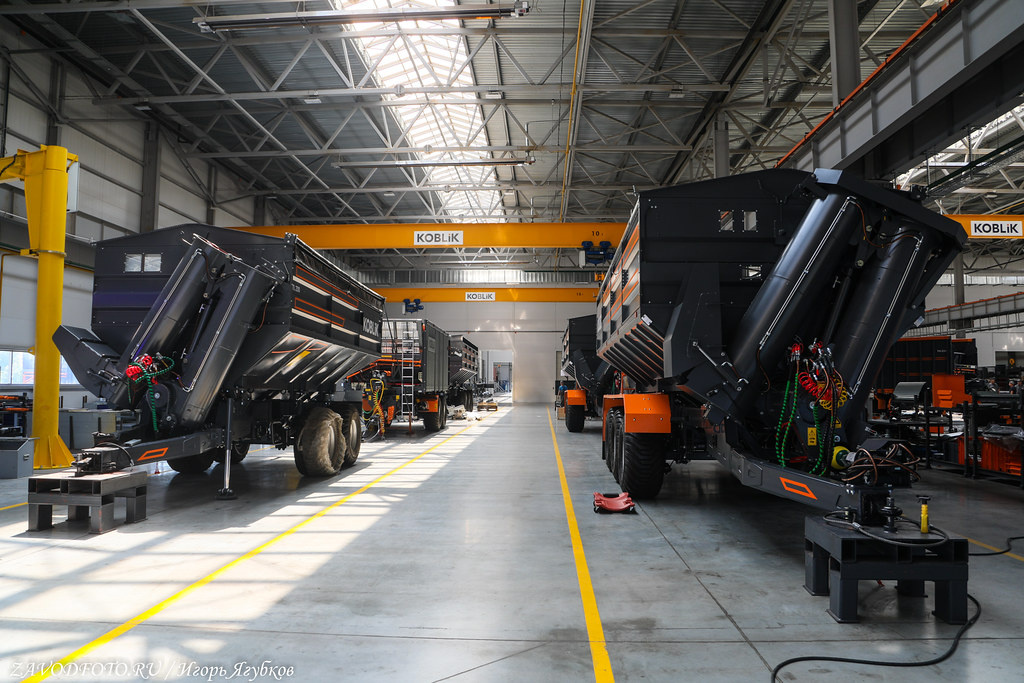 What is the new KOBLiK GROUP plant in Voronezh like, where they make semi-trailers for agriculture (part 2)? - Series My Industrial Reports  MECHANICAL ENGINEERING, My, Factory, Import substitution, Russian production, Industry, Production, Video, Rutube, Longpost