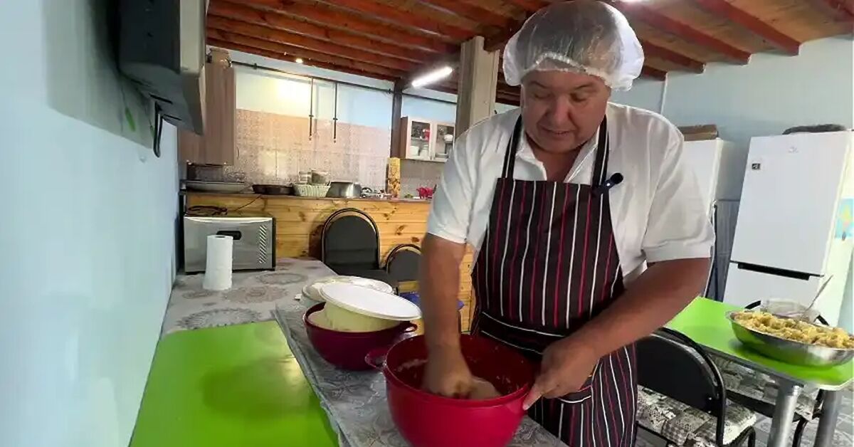 The moving story of a school cook from the village of Andreyevka in Sevastopol - My, Childhood memories, Air defense, Cook, Military, Memories, Video, Short videos