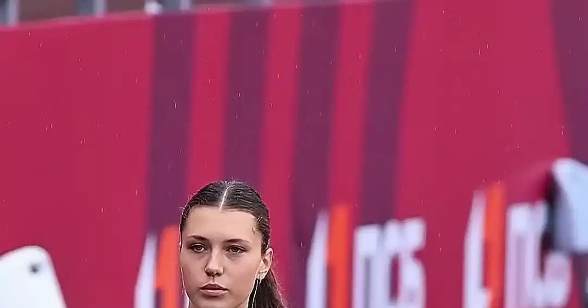 Victoria Trifonova - Series Sports girls, Girls, Sports girls, Athletics, Sports uniform, Sportswear, Sport, Rain, Athletes, Slow, Slow motion, RusAF, Minors, Video, Soundless, Vertical video, Short videos