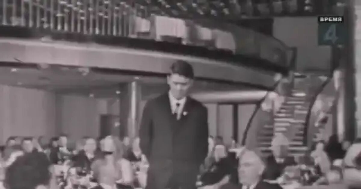 There are some songs that make you stand up during their performance. - The Great Patriotic War, On an unnamed height, Song, Everlasting memory, Feat, Soviet songs, Heroes, No rating, Video, YouTube (link)