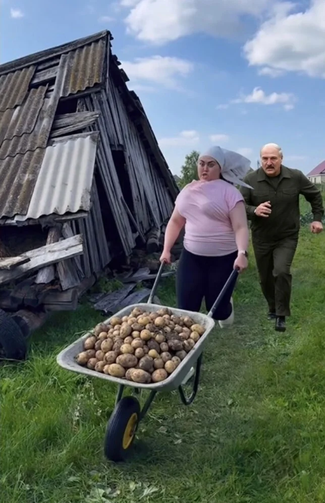 I asked the Photoshop team to add it to the image... Well, they did a great job. - Neural Network Content, Vertical video, Humor, Photoshop, Photoshop master, Video, Short videos, Longpost