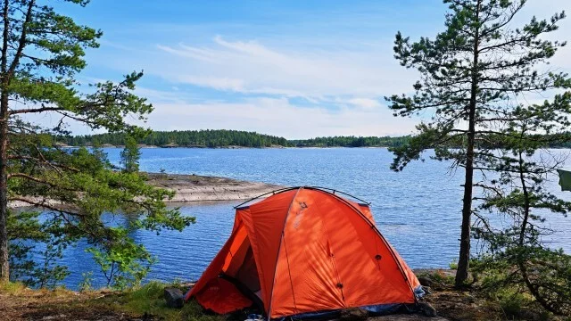 Journey through Karelia. Chapter 1: Ladoga Skerries. Part 4 - My, Skerries, Карелия, Ladoga, Lake, Alloy, Australian shepherd, Kayak, Rain, Beach, The rocks, Hike, Weather, Longpost