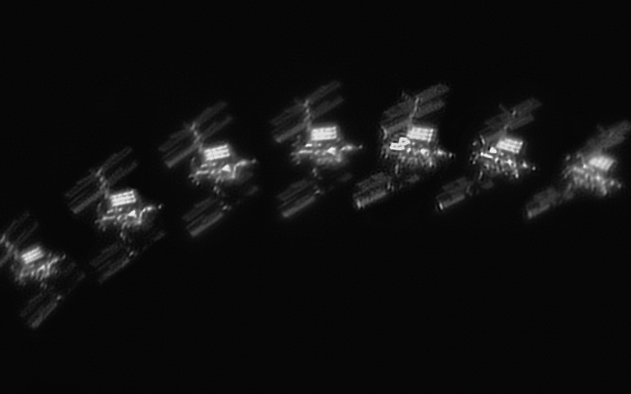 A timelapse of the ISS flyby of Novosibirsk on July 12, 2026. - My, Astrophoto, Space, Astronomy, Stars, Starry sky, Video, Soundless, Short videos, Longpost