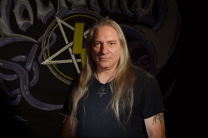Скончался Mike Browning