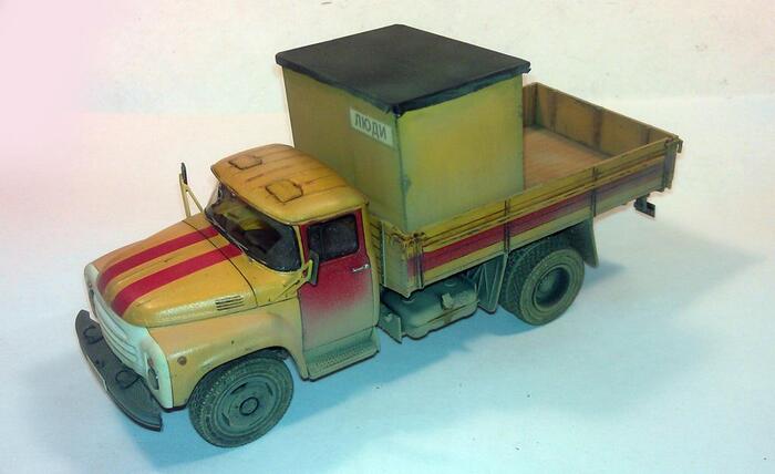 Модель автомобиля ЗиЛ-130. SSM Автомобиль в деталях. Масштаб 1/43.